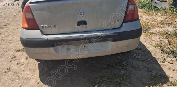 RENAULT CLİO 2 ARKA TAMPON ÇIKMA