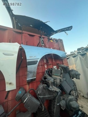 MAZDA 626 SAĞ ÖN ÇAMURLUK