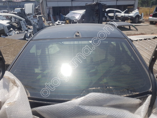 BMW E60 arka cam orjinal