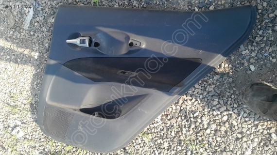 Toyota auris sağ arka kapı dösemesi