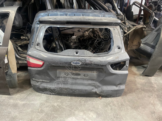 Ford ecosport bagaj kapağı