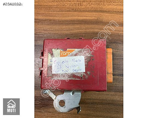 Toyota Corolla Merkezi Kilit Beyni 85980-12240