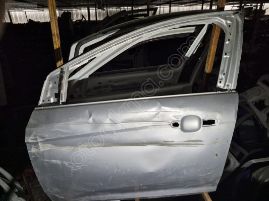 Ford Focus 3 sol ön kapı orijinal