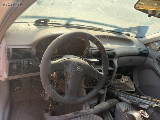 opel astra f göğüs