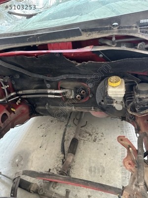 Fiat punto göğüs keçesi