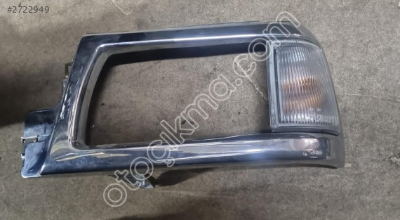 Mazda B2500 Far Çerçevesi