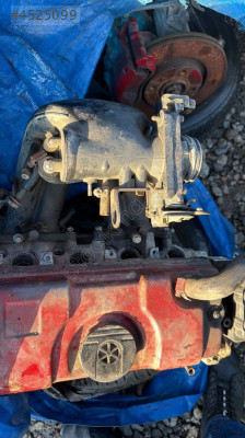 Peugeot 106 boğaz kelebeği