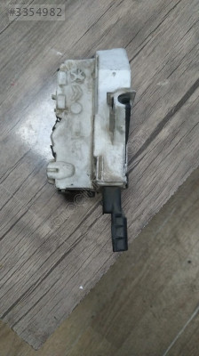 citroen c4sağ ön  kapı kilidi