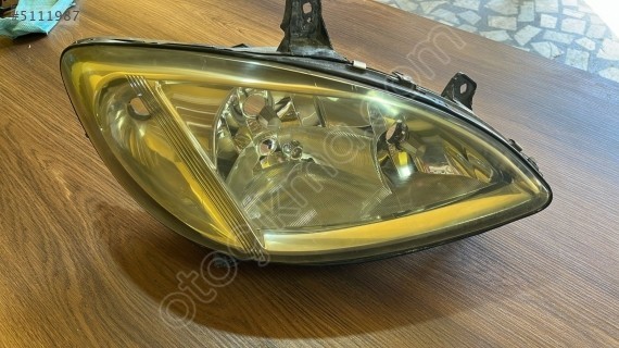 MERCEDES VİTO SAĞ FAR