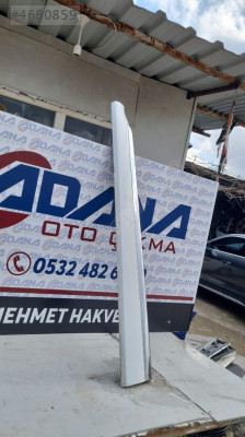 VOLVO XC90 SOL ÖN KAPI BANDI 31448427