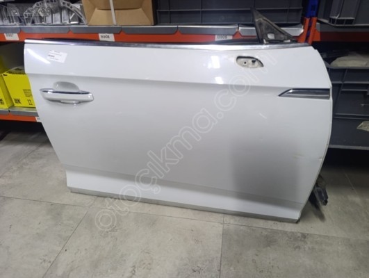 A5 SAĞ ÖN KAPI BEYAZ 8W8831052