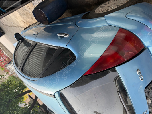 Citroën C3 sağ ön kapı