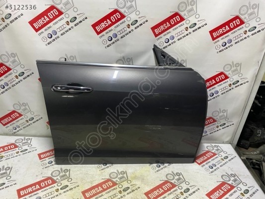 388 MASERATİ GHİBLİ SAĞ ÖN KAPI