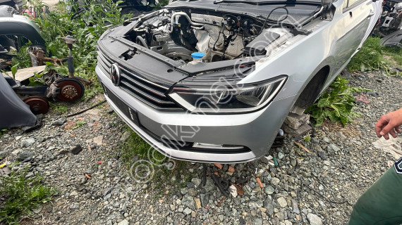 PASSAT B8 FAR STOP