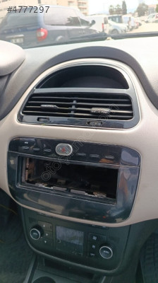 Fiat Linea teyp çerçevesi