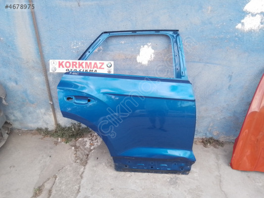 VOLKSWAGEN T-ROC SAĞ ARKA KAPI
