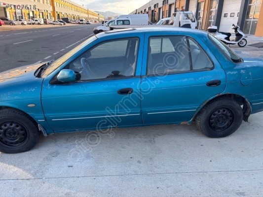 Kia sephia kapı