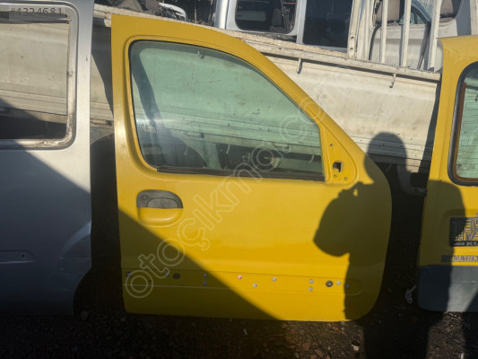 RENAULT KANGOO SAĞ ÖN KAPI