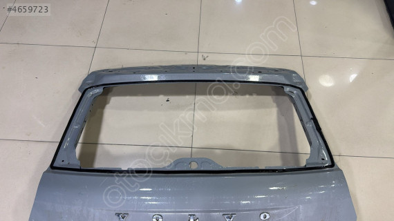 VOLVO EX40 BAGAJ KAPAĞI