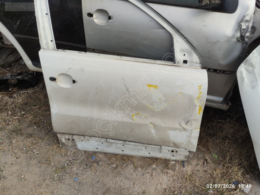 Volkswagen Tiguan 07.11 sağ ön kapı