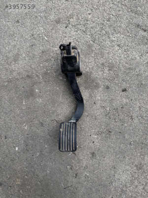 PEUGEOT PARTNER 3 GAZ PEDALI