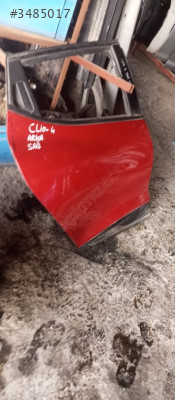 RENAULT CLIO 4 SAĞ ARKA KAPI GÜÇMANLAR OTO