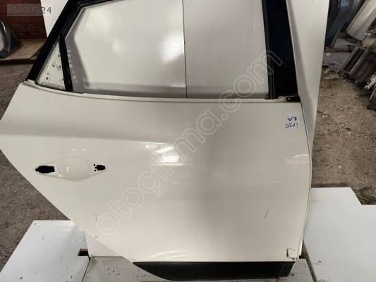 HYUNDAİ İX35  SAĞ ARKA KAPI  2011-2016