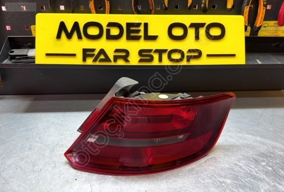 AUDİ A3 SAĞ ARKA STOP
