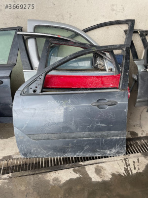 FORD FOCUS 1 SOL ÖN KAPI ÇIKMA ORJİNAL