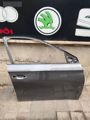 SKODA FABİA SAĞ ÖN KAPI 21-23