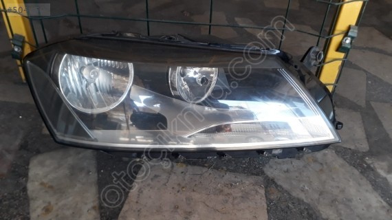 VOLKSWAGEN PASSAT B7 SAĞ ÖN FAR