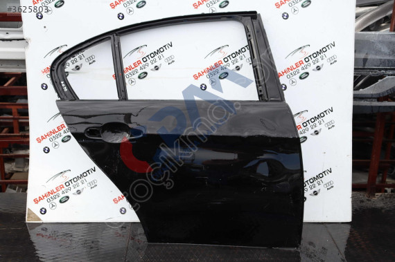 BMW 3 SERİSİ E90 SAĞ ARKA KAPI