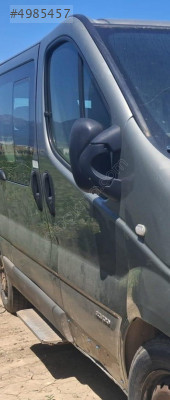 RENAULT TRAFİC SAĞ ÖN KAPI ÇIKMA