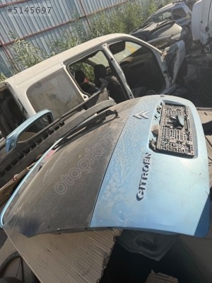 Citroen c3 bagaj kapağı