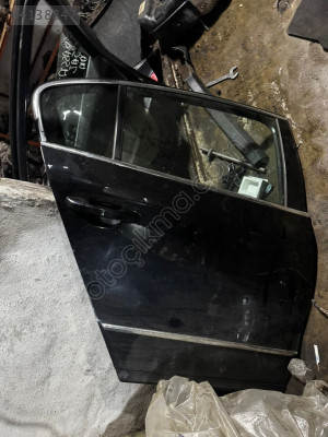 VOLKSWAGEN PASSAT B6 SAĞ ARKA KAPI MUAYER
