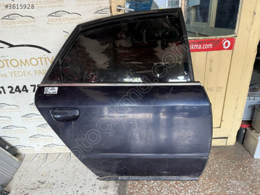 AUDİ A6 SAĞ ARKA KAPI CAM KRİKOSU 98-04 MODEL