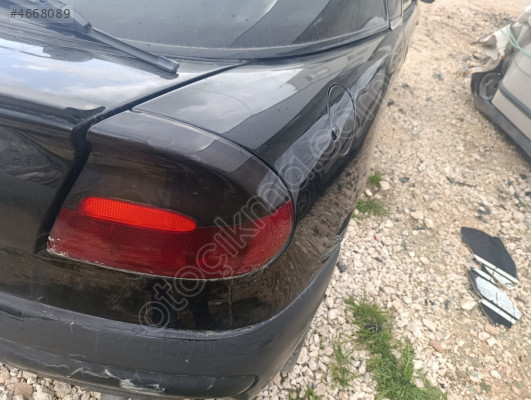 Opel tigra sag arka stop