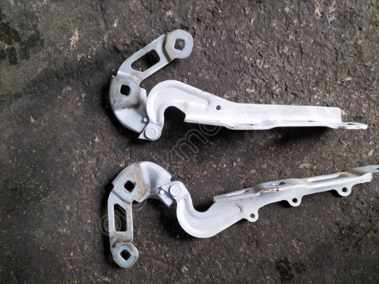 FORD FOCUS 4 SAĞ SOL KAPUT MENTEŞESİ