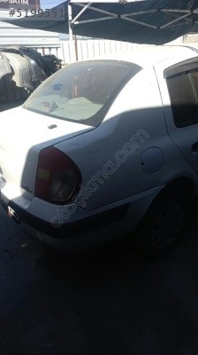 Renault Clio sağ arka csmurluk