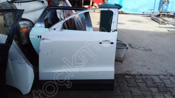 Volkswagen tiguan sol ön kapı beyaz