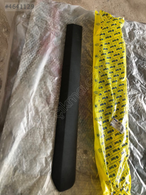 FİAT DOBLO SAĞ SÜRGÜLÜ KAPI ÇITASI