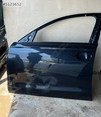 AUDİ A6 SOL ÖN KAPI