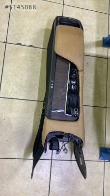 VOLVO S90 ORTA KONSOL