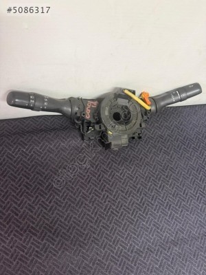 TOYOTA COROLLA SİNYAL KOLU