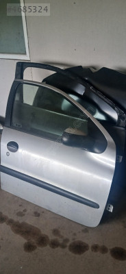 Peugeot 206 çıkma ön sag kapı