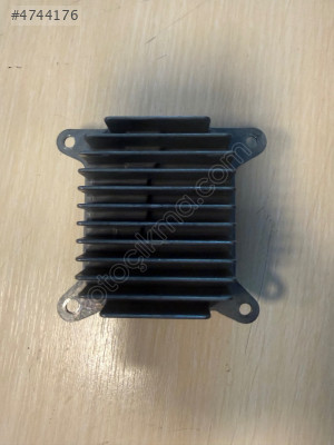 Tesla Far Beyni 1532925-02-E