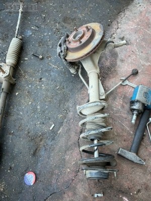 FORD ESCORT SAĞ AMORTİSÖR