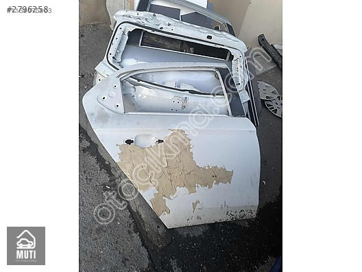 Citroen c elyse sağ arka kapı sökme