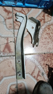 Fiat linea kaput menteşesi