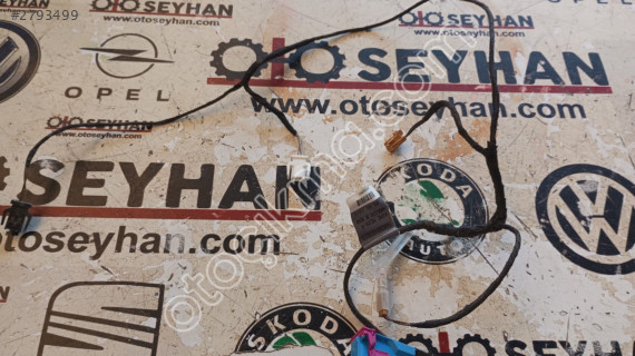 8K0971036 Audi A4 2014 sağ ön kapı kartonu tesisatı